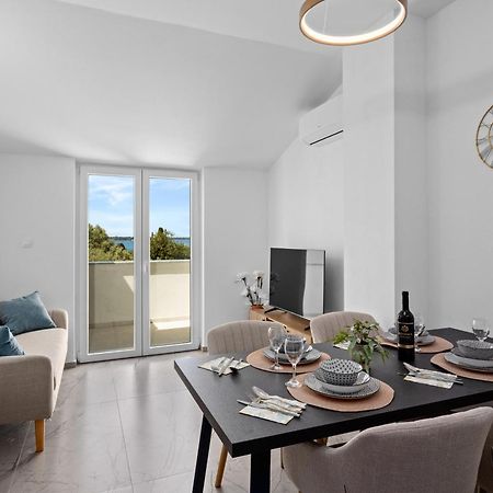 Apartment Nenad - Amazing Sea View ! Only 500 Meters From The Beach ! ฟาชานา ภายนอก รูปภาพ